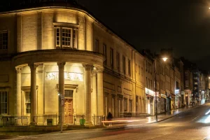 Connected Light Freemasons Portico 6